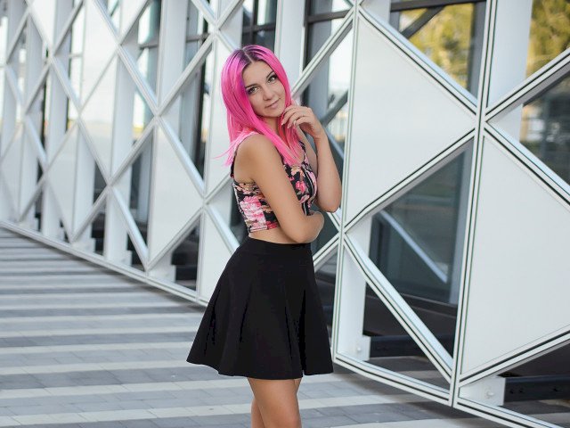 LoveisSense's profile - Image n°3