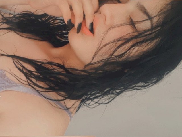 LauraLaw's profile - Image n°1