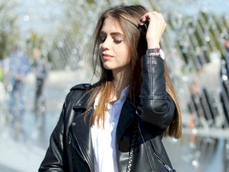 LenaMoscow's profile - Image n°3