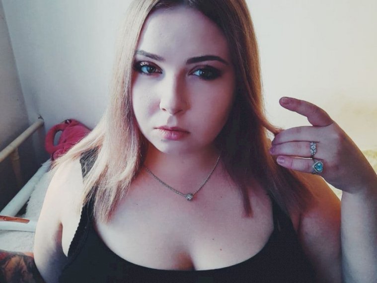 Lollisuck's profile - Image n°0