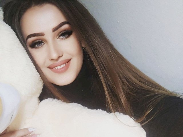 LadyNut's profile - Image n°2