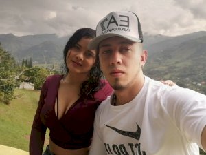 Live Sex LarisaHarold