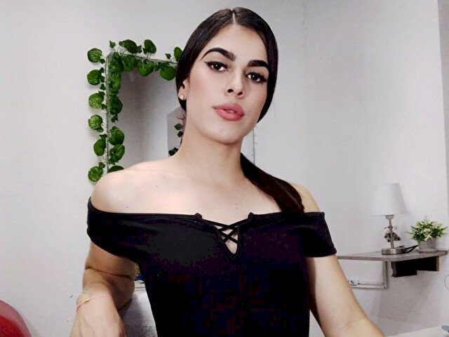 lucianaortiz's profile - Image n°0
