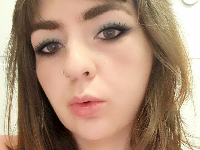 lennon2022's profile - Image n°1