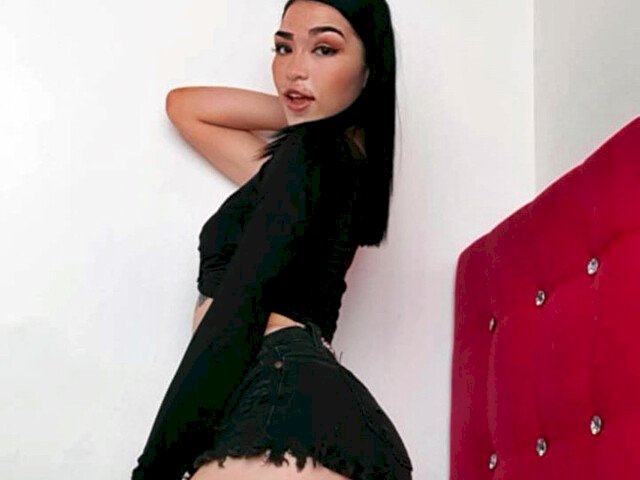 LornaPaez's profile - Image n°4