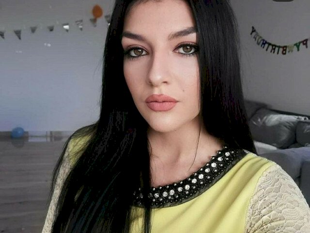 LoriReni123's profile - Image n°0