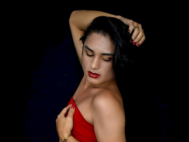 LuMendez's profile - Image n°4