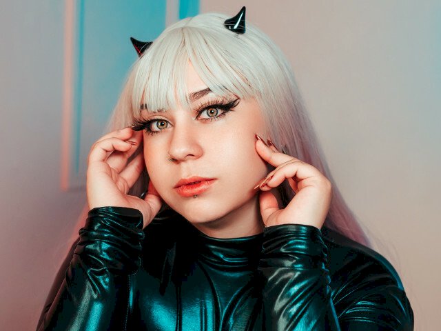 LisAnomala's profile - Image n°0