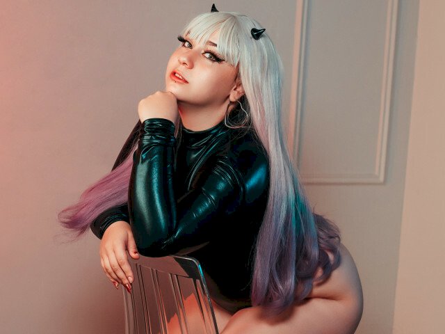 LisAnomala's profile - Image n°4