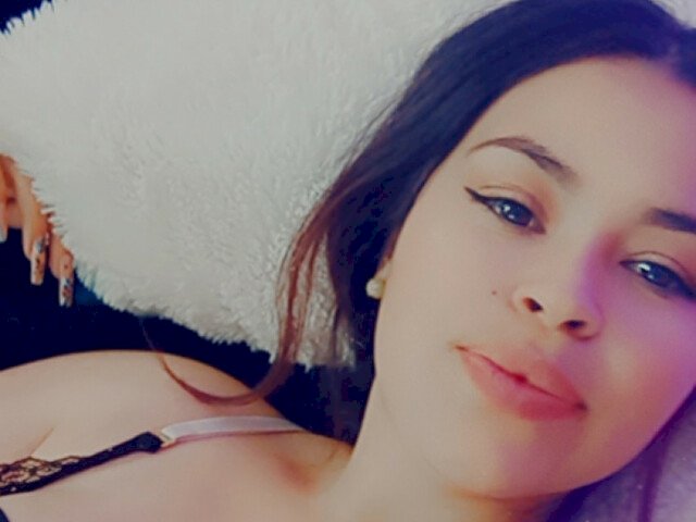 Leeslyhot's profile - Image n°1