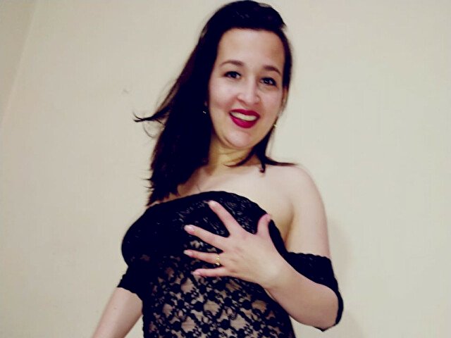 lucianaxs's profile - Image n°1