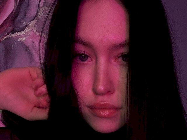 LOLLY's profile - Image n°4