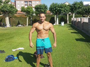 LEONBOMBON's Sexcam