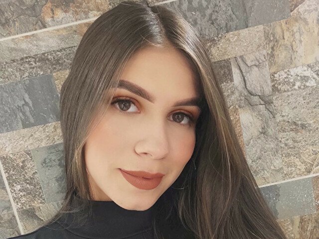 Loriwhitee's profile - Image n°0