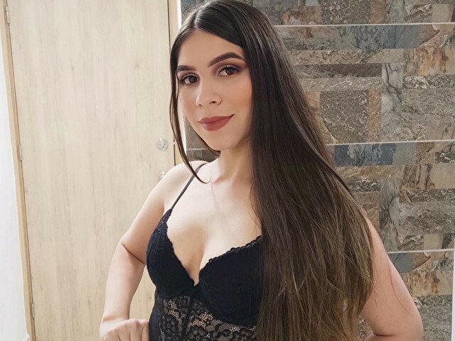 Loriwhitee's profile - Image n°3