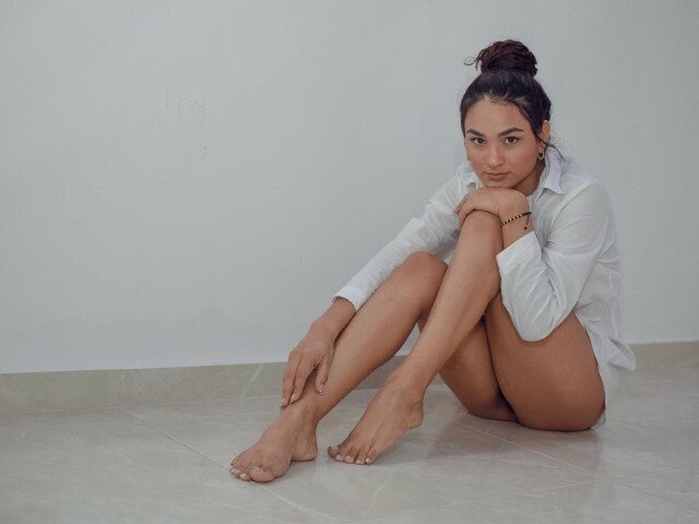 LilyStone's profile - Image n°3