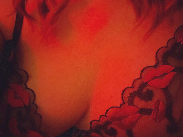 LoriCurvy's profile - Image n°4
