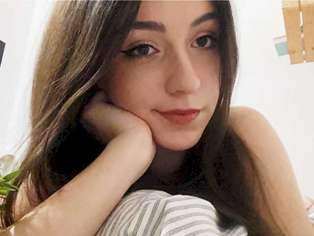 LeahSensual's profile - Image n°1