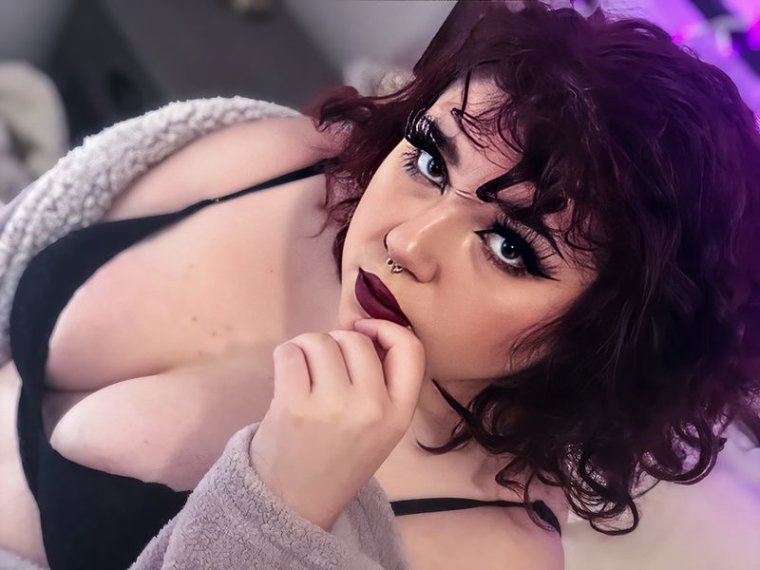 LaceyGothica's profile - Image n°0