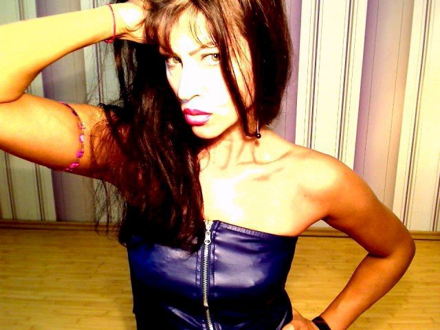 Profil de ladyinred - Photo n°0