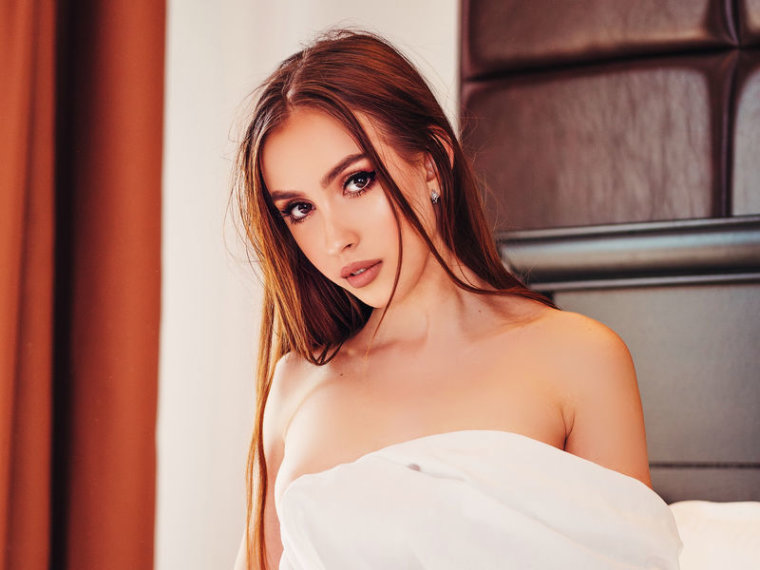 LaraValmy's profile - Image n°0