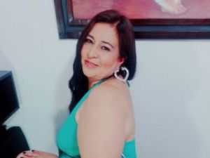 Latinahot77's Sexcam