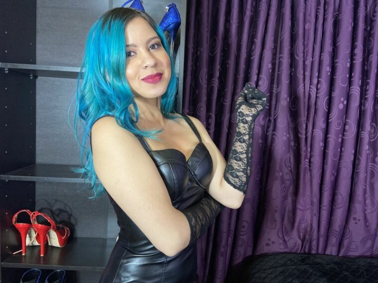 LatinCherrie's profile - Image n°0