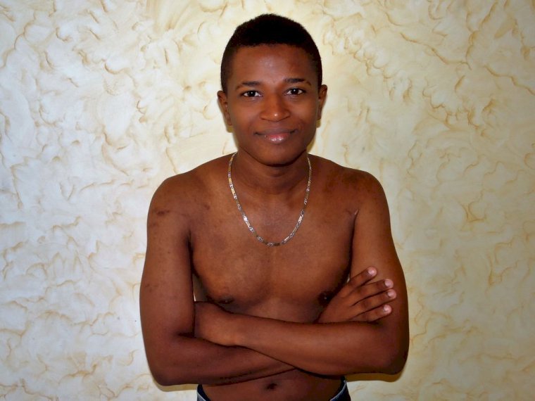LatinoChocolate's profile - Image n°1