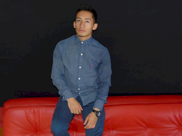 LATINOESTEBAN's profile - Image n°1