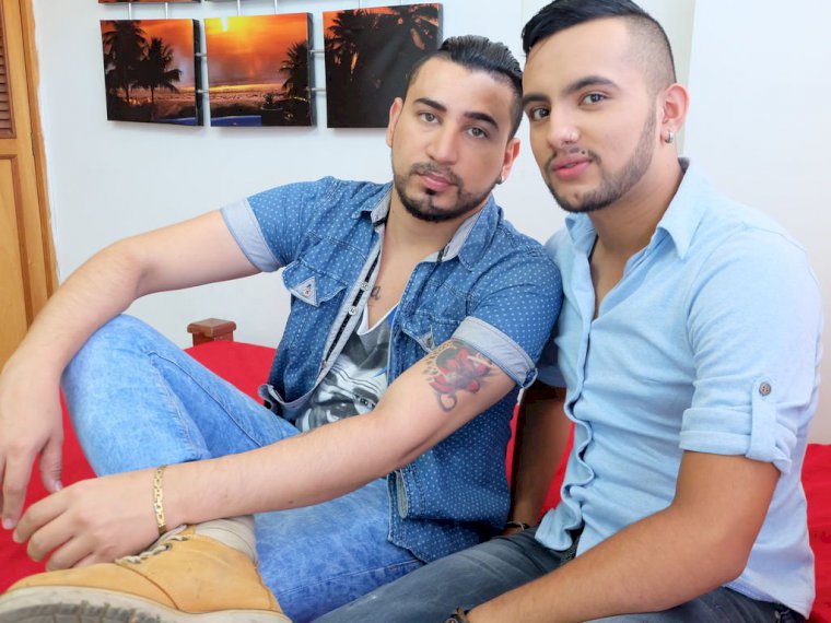 LATINTWOBOYS's profile - Image n°0