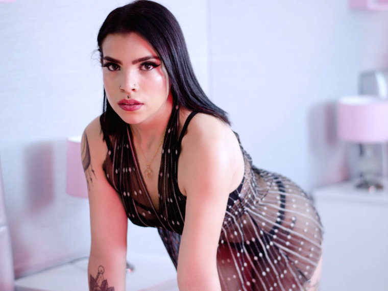 LauraBenavides's profile - Image n°0