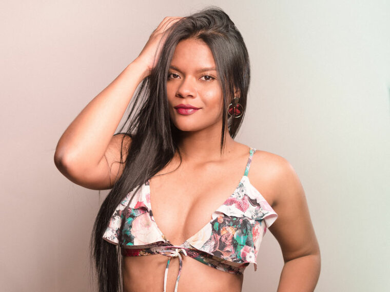 LauraNaranjo's profile - Image n°0