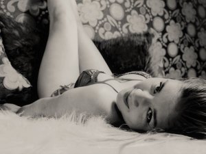 LauraSimons's Sexcam