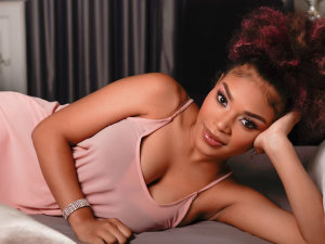 LaynaParker's Sexcam