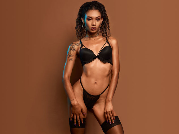 LeaBarry's profile - Image n°0