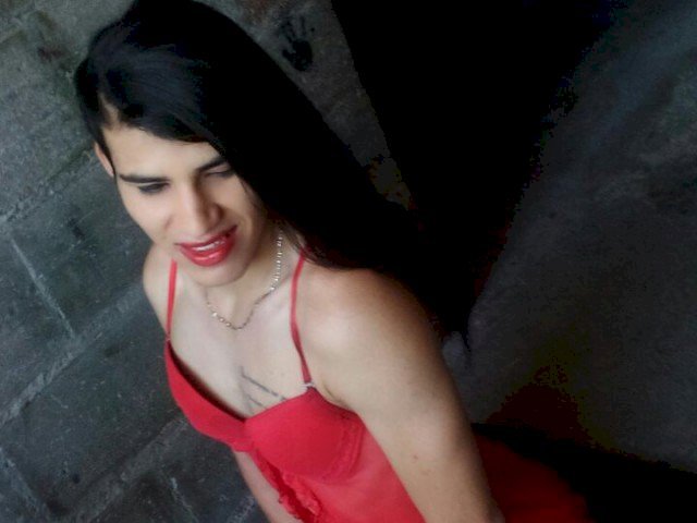 LeilaTs's profile - Image n°2