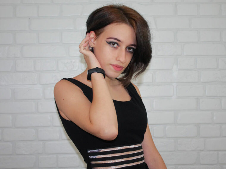 LenaBanks's profile - Image n°0