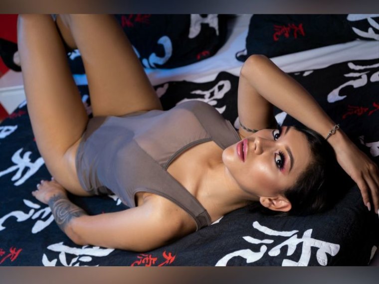 LenaJolie's profile - Image n°0