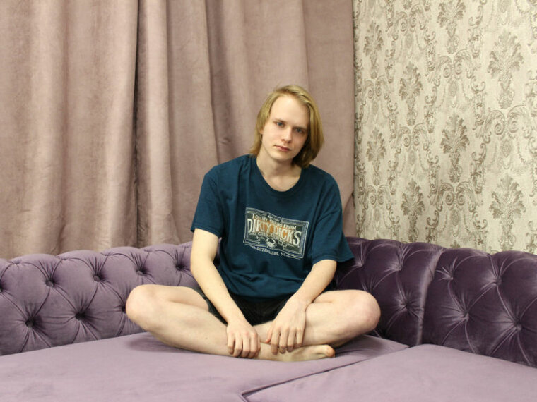 LeonFly's profile - Image n°0