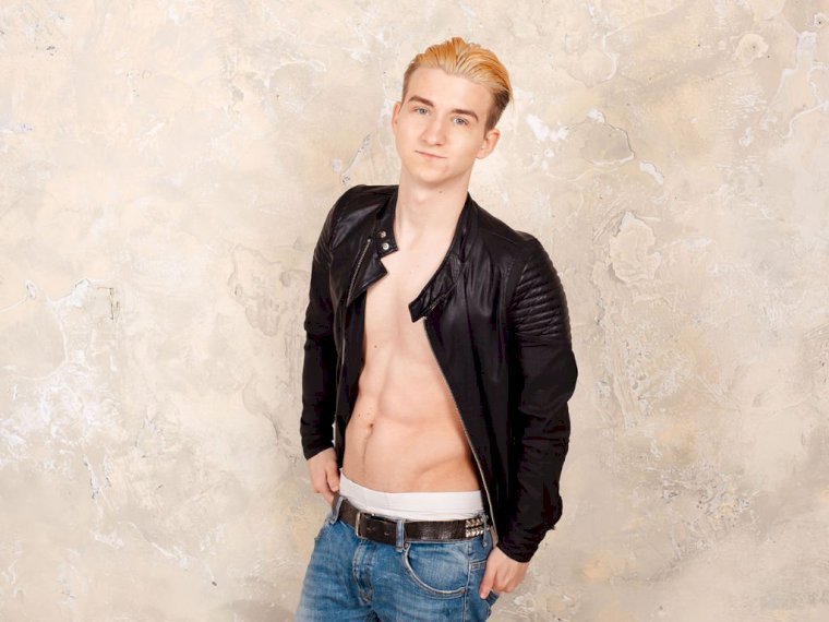 LeoNIGHT's profile - Image n°0