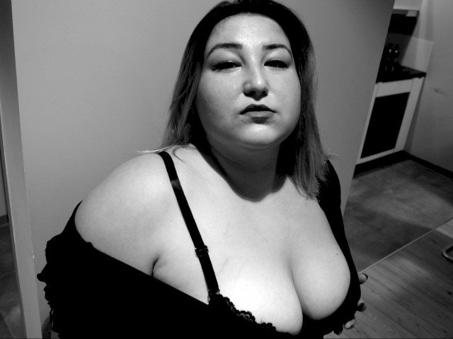 LEXXBRUNETTE's profiel - Afbeelding n°5