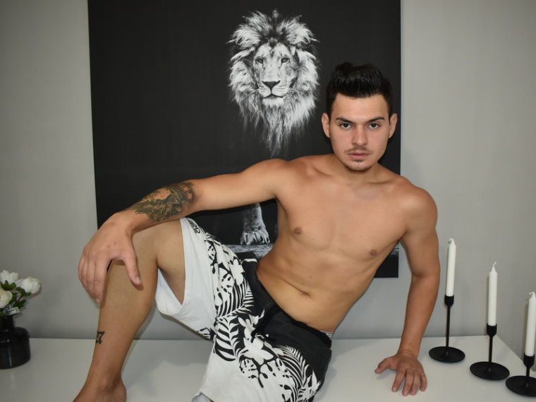LiamOliver's profile - Image n°0