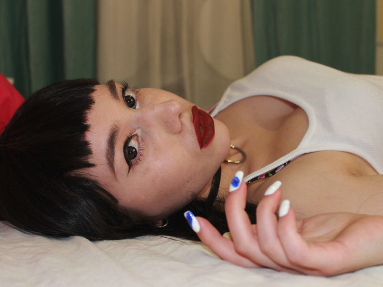 LillyDavis's profile - Image n°0