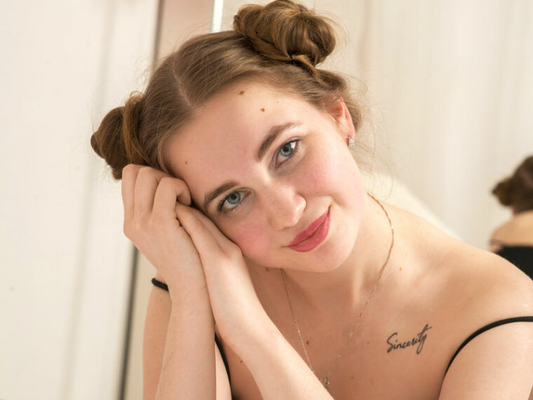 LinaWhispers's profile - Image n°0