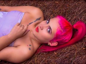 LindaCherryy's Sexcam