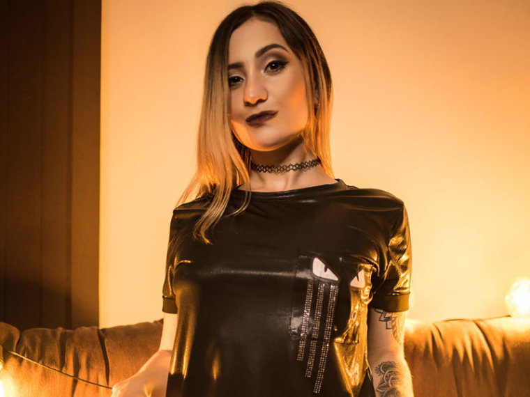 LindsayTaylor's profile - Image n°0