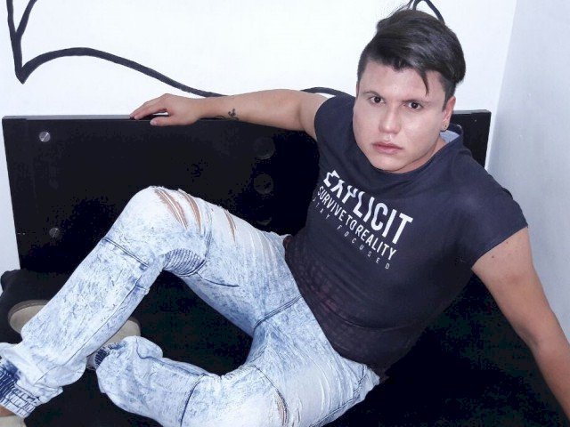 LionPervert's profile - Image n°1