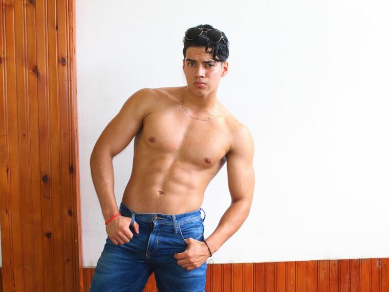 LitoCastro's profile - Image n°1