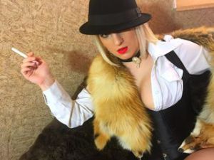 Littlefoxxxxy's Sexcam