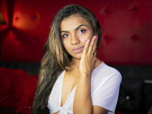 Littlehottyslave's Sexcam